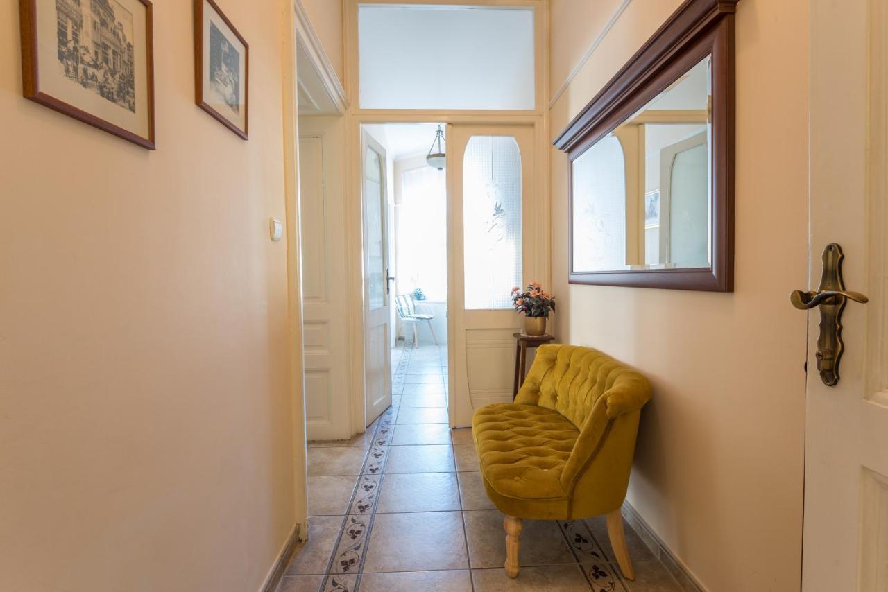 Apartments Villa Devana Abbázia Kültér fotó