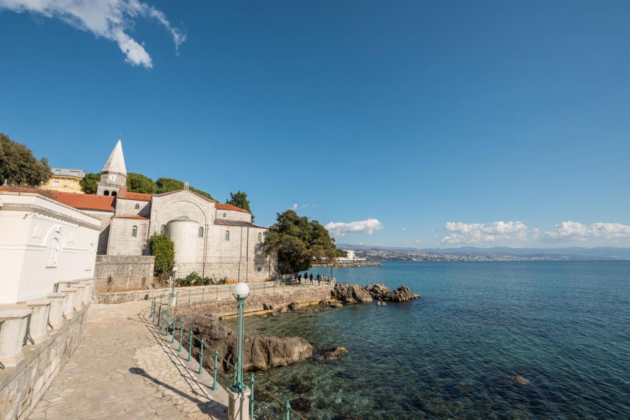 Apartments Villa Devana Abbázia Kültér fotó