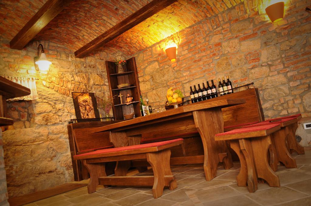 Apartments Villa Devana Abbázia Kültér fotó